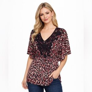 Y2K Lace Trim V-Neck Empire Waist Animal Printed Top